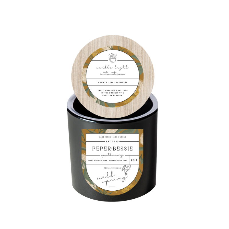 Peper Bessie Wild Spring Scented Candle 500ml (Pear & Cinnamon)